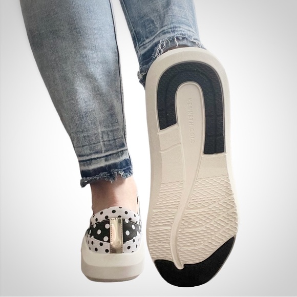 NWOT - Kenneth Cole Mello Lace Up Sneakers - Picture 6 of 11